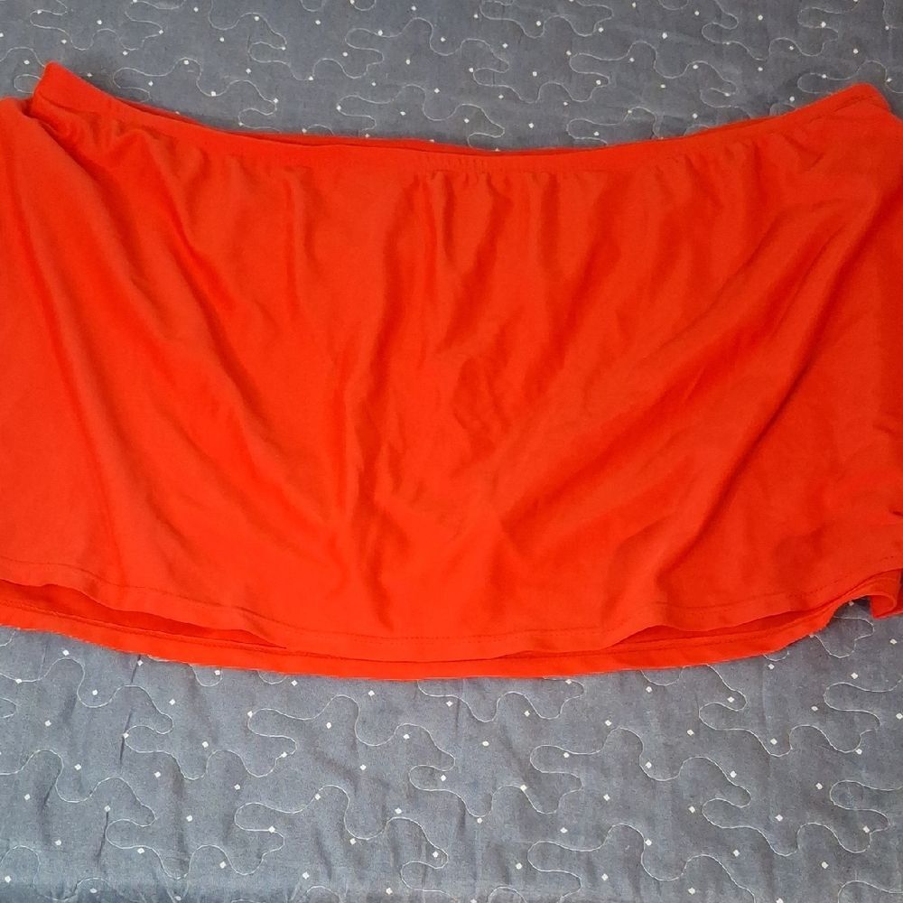 Catalina Vibrant Red Swim Skirt size 2X